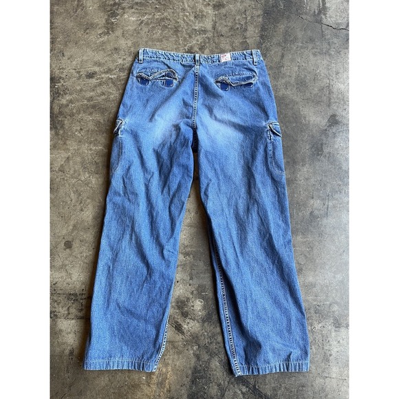 90's LEVIS Dry-Goods Baggy Cargo Jeans 35x29 Skater JNCO Style Patch Pocket - Picture 8 of 11